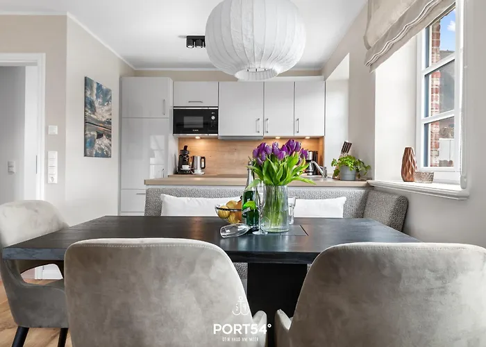 Vakantiehuis Reetdachkate Reethueues