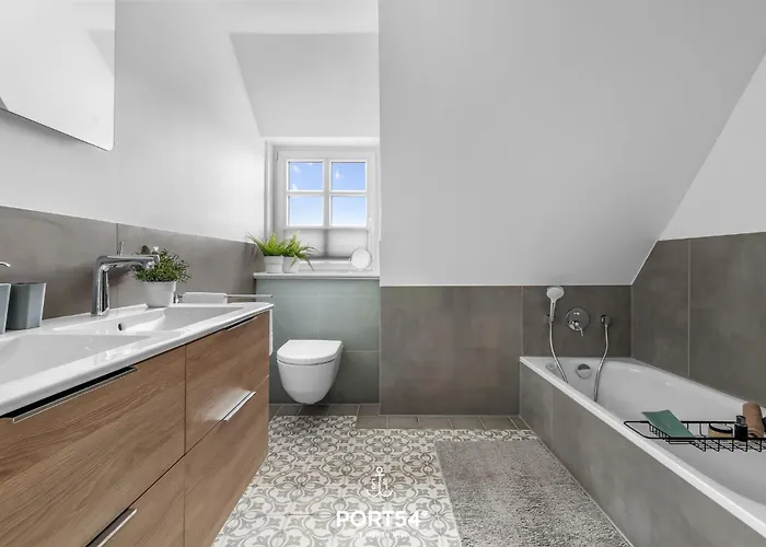 Reetdachkate Reethueues Vakantiehuis *